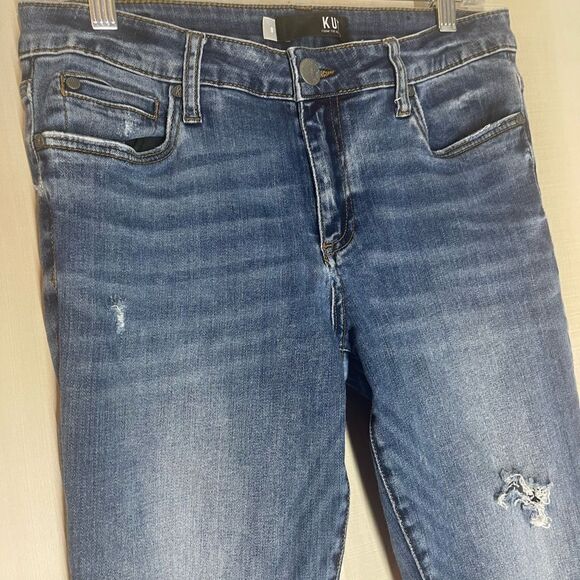Kut from the Kloth Catherine boyfriend denim‎ jeans, size 8 - Picture 3 of 16